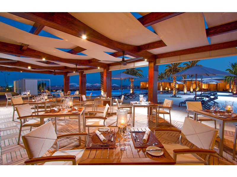 Restavracija zvečer