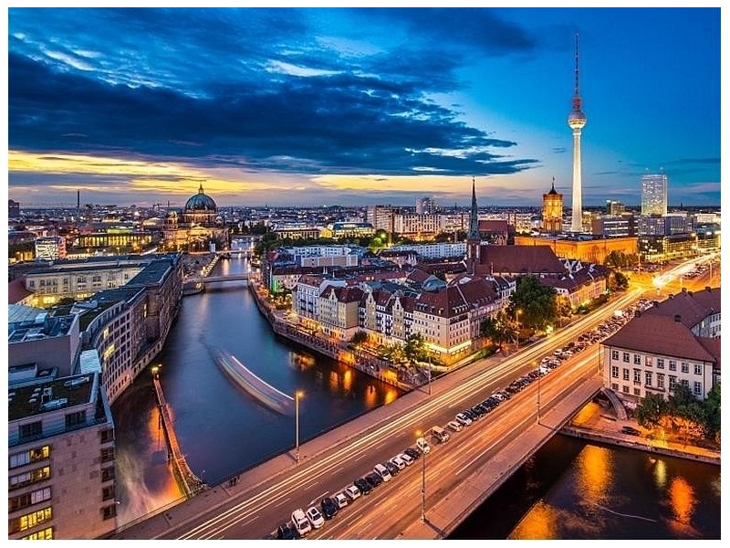 Nočni pogled na Berlin